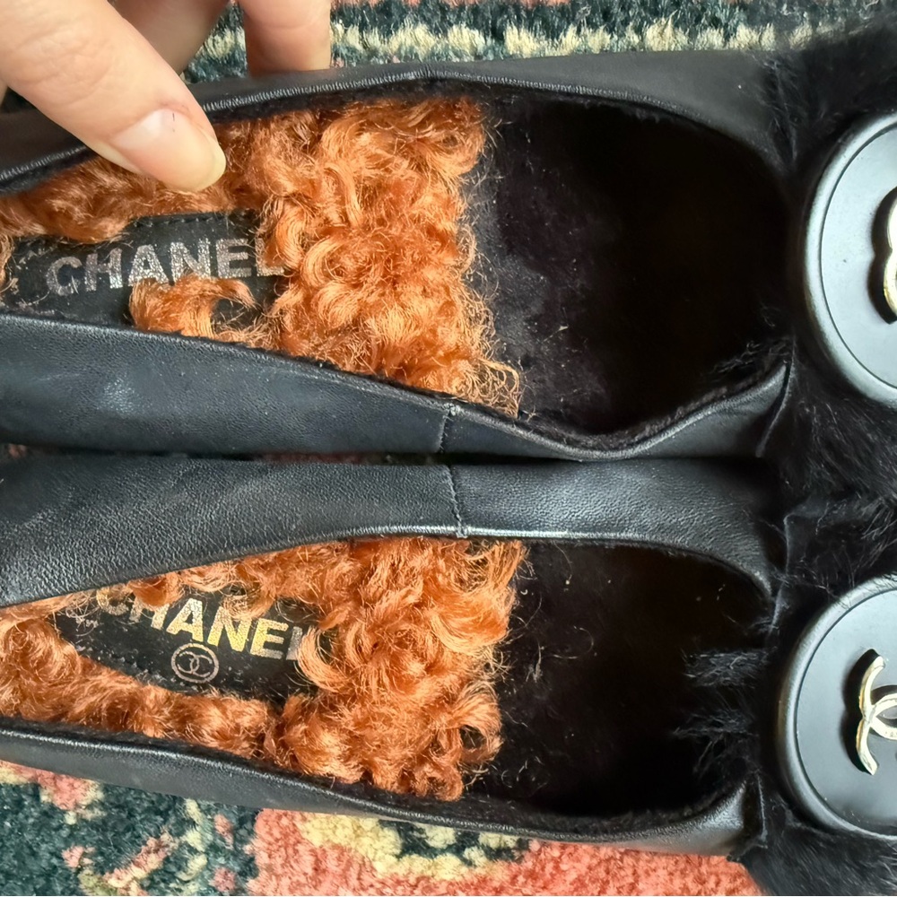 Chanel fur Flats sz 35 - Picture 2 of 6